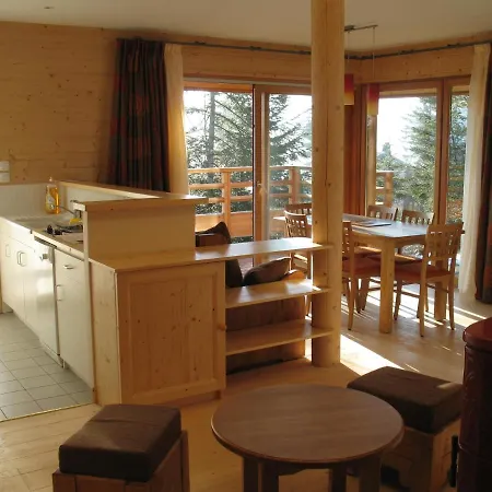Les Loges Du Jura 4 Etoiles Apartment Nanchez Exterior photo